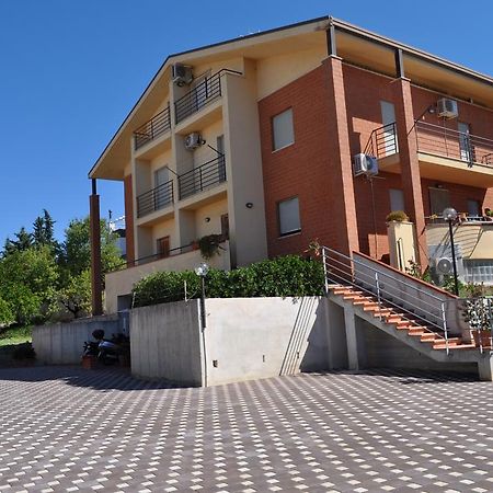 Bed and Breakfast La Specchia Матера Экстерьер фото