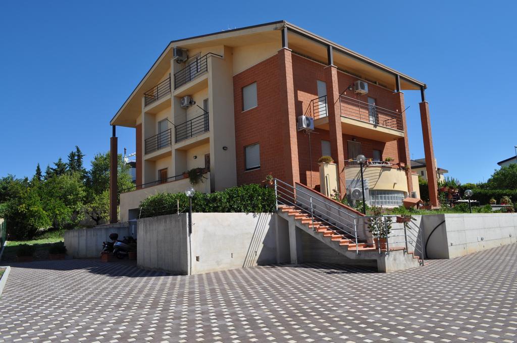 Bed and Breakfast La Specchia Матера Экстерьер фото
